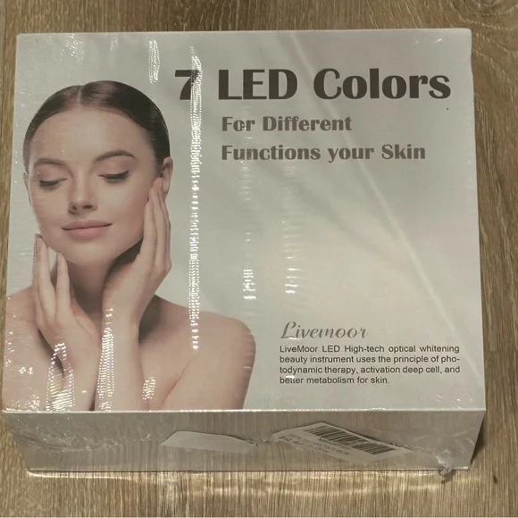 LED Light Therapy Mask - Picture 2 of 2